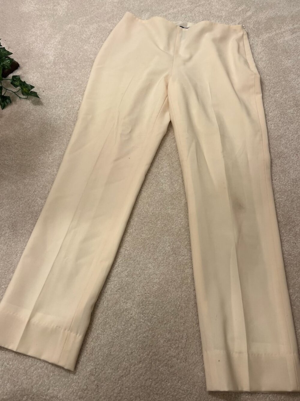 Don Caster Collection 100% Wool Cream Straight Leg Trousers Work Pants, size 4